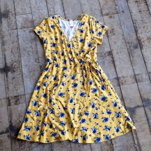 Women's knee length dress